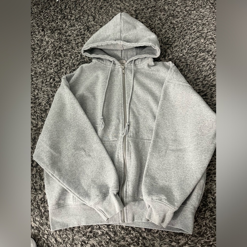 NWOT Brandy Melville Christy Hoodie Grey